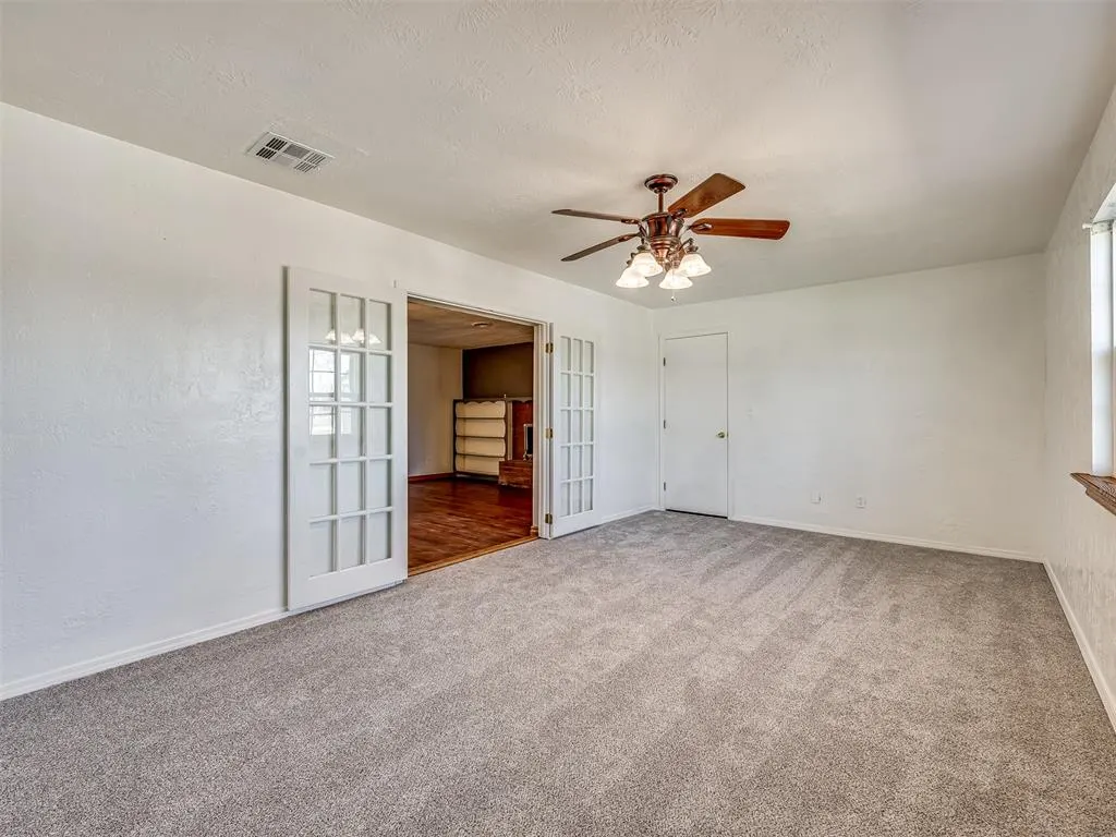 Photo 28 — 102 S Magers Avenue, Maysville, OK 73057