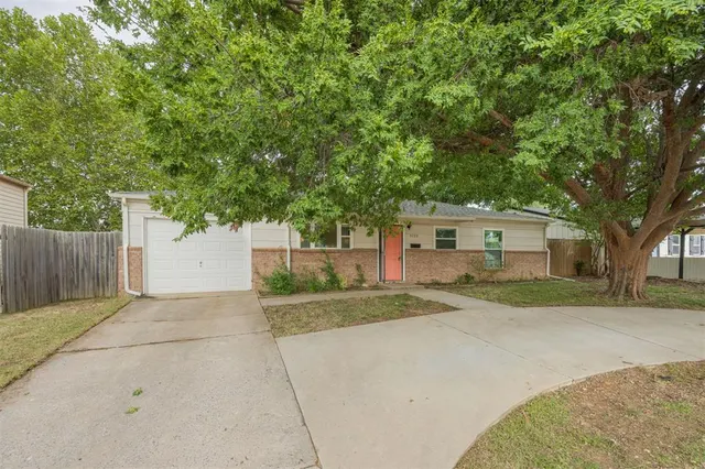 Photo 2 — 5202 N Tulsa Avenue, Oklahoma City, OK 73112