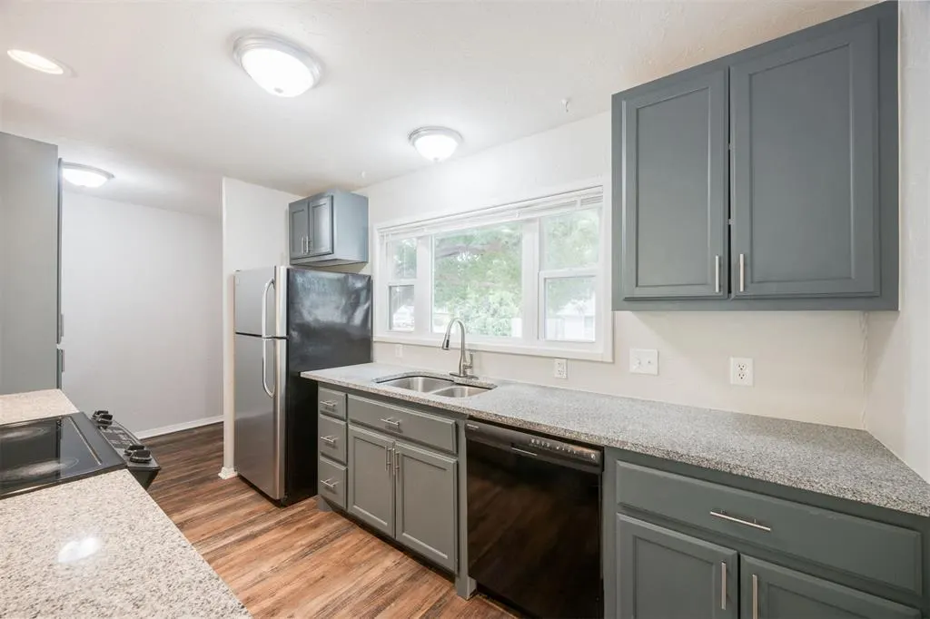Photo 8 — 5202 N Tulsa Avenue, Oklahoma City, OK 73112
