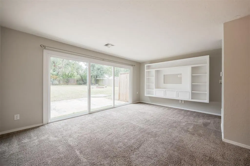 Photo 12 — 5202 N Tulsa Avenue, Oklahoma City, OK 73112
