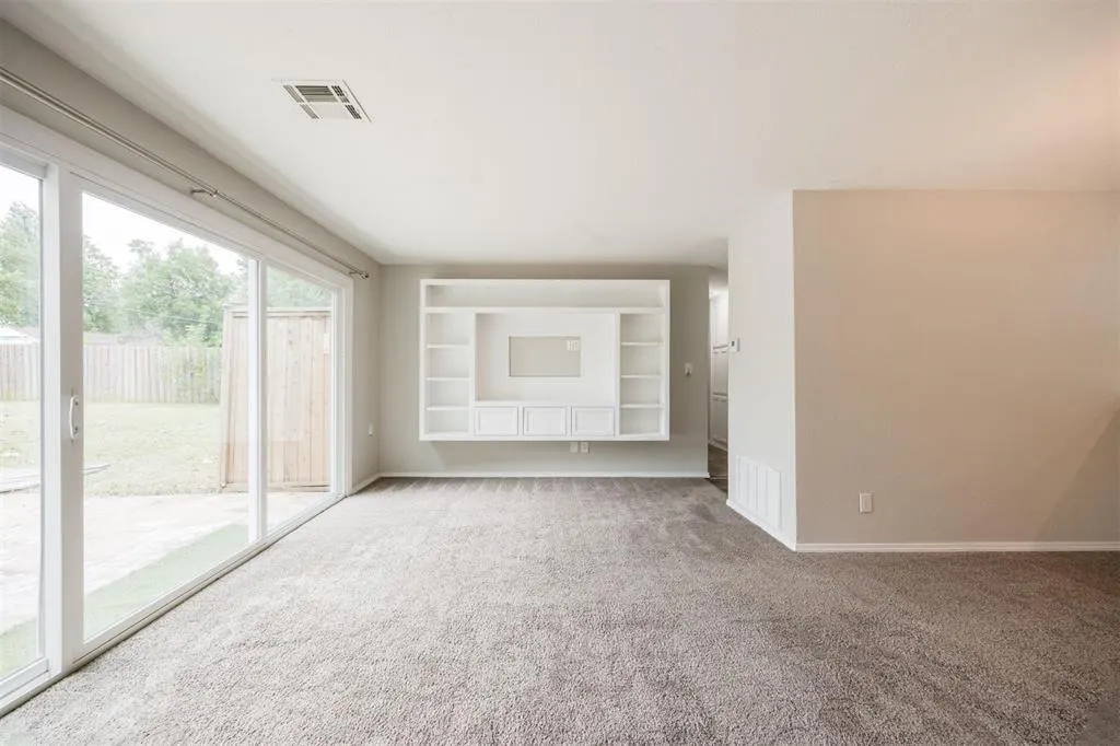 Photo 13 — 5202 N Tulsa Avenue, Oklahoma City, OK 73112