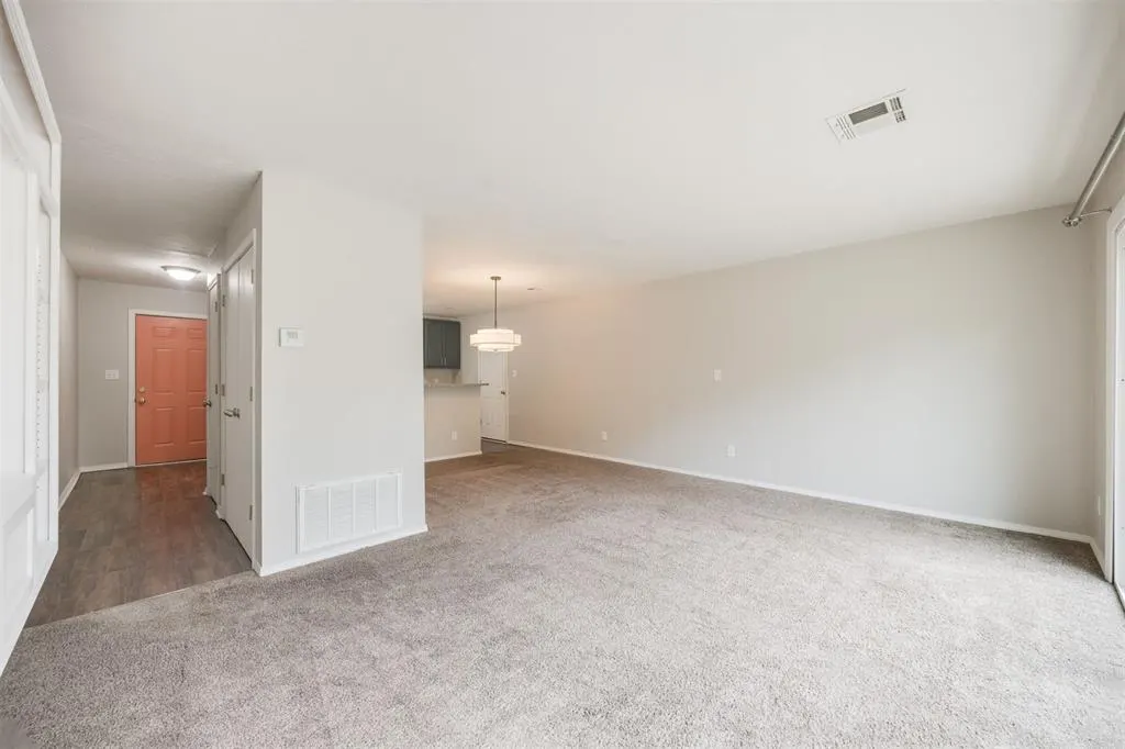 Photo 15 — 5202 N Tulsa Avenue, Oklahoma City, OK 73112