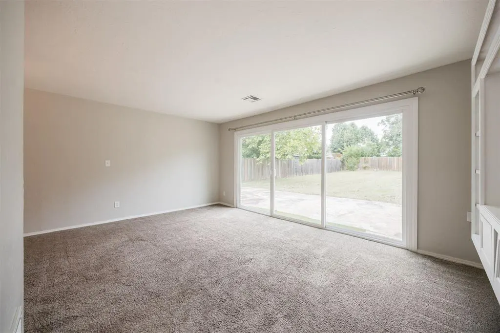 Photo 16 — 5202 N Tulsa Avenue, Oklahoma City, OK 73112