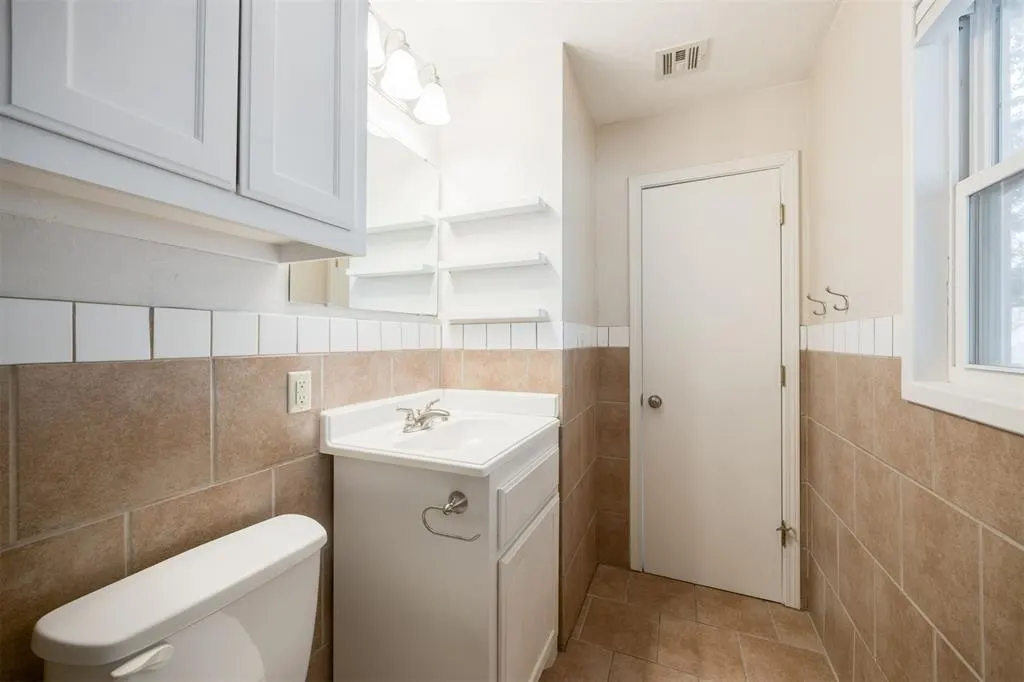 Photo 21 — 5202 N Tulsa Avenue, Oklahoma City, OK 73112