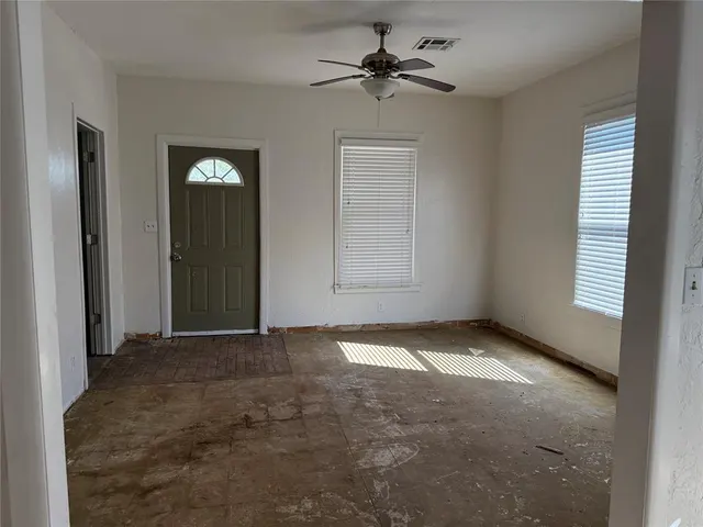 Photo 5 — 1004 NW 98th Street, Oklahoma City, OK 73114