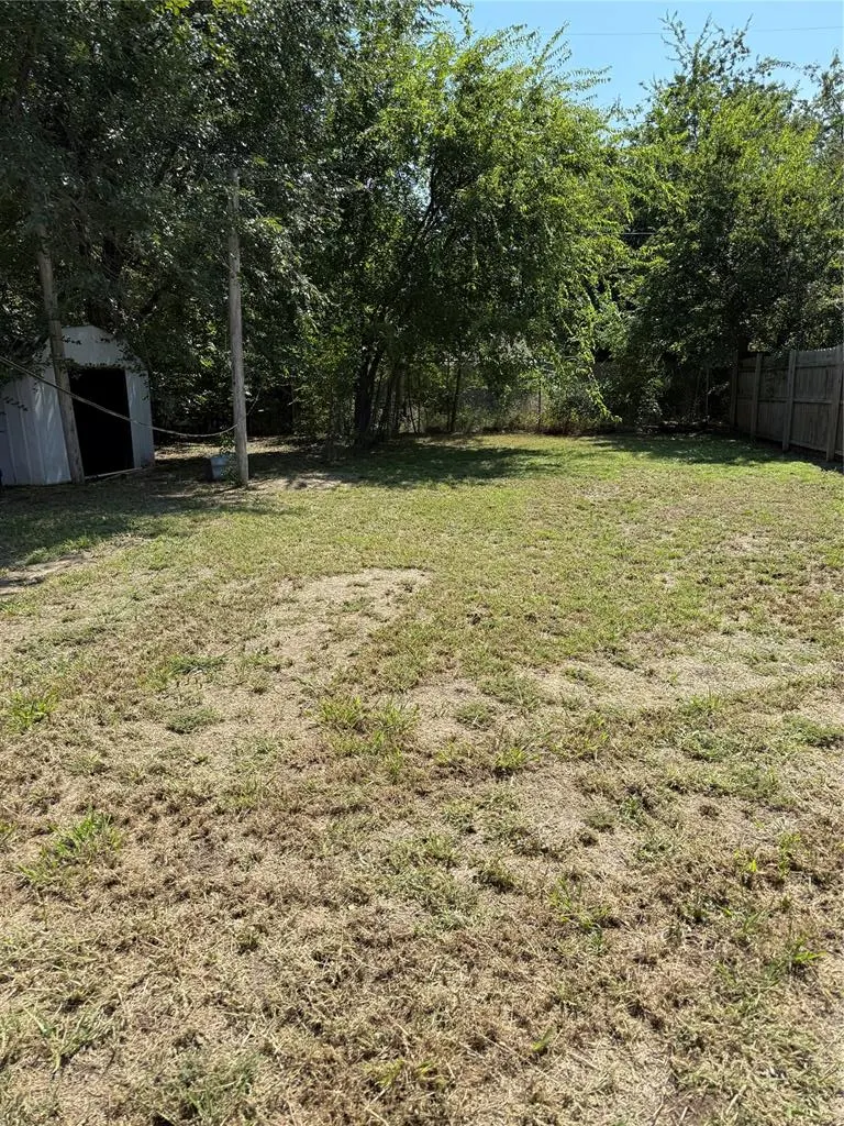 Photo 12 — 1004 NW 98th Street, Oklahoma City, OK 73114