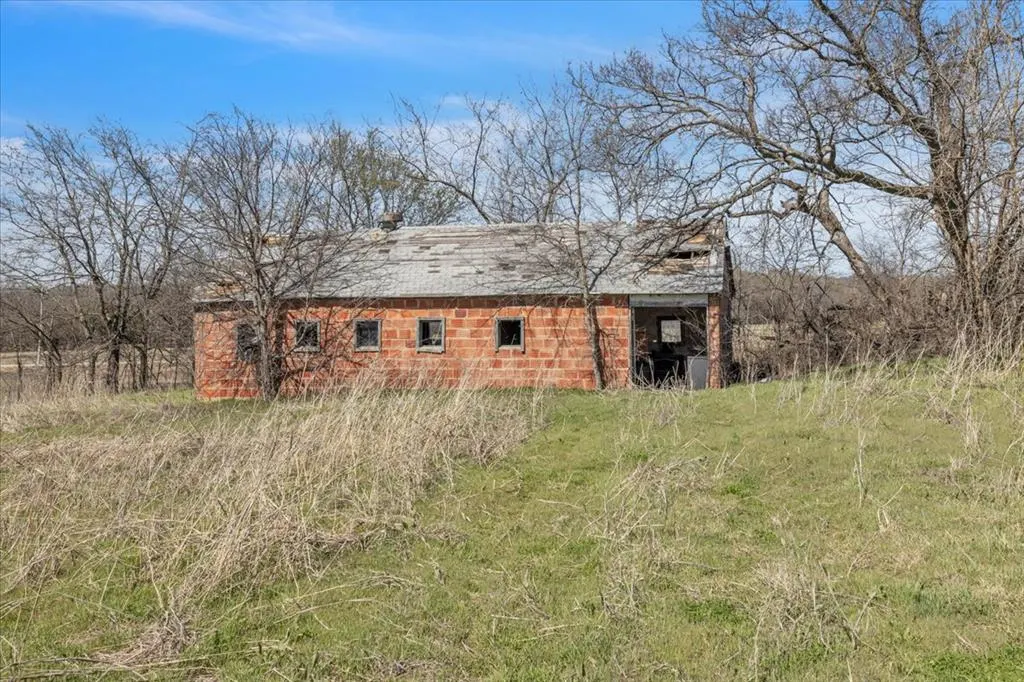 Photo 23 — 346897 E Highway 62, Meeker, OK 74855