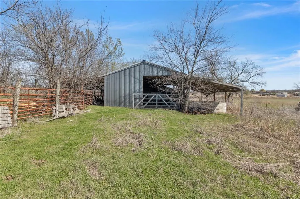 Photo 25 — 346897 E Highway 62, Meeker, OK 74855