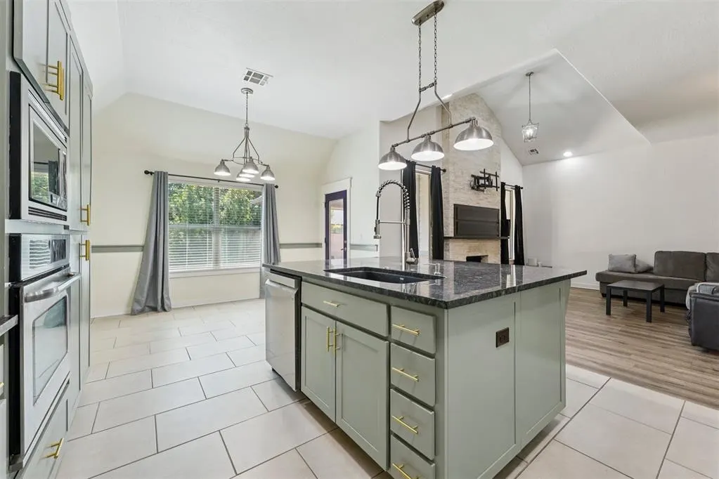 Photo 9 — 8324 NW 138th Circle, Oklahoma City, OK 73142