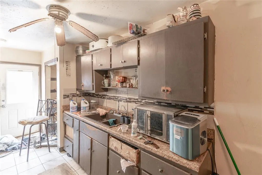 Photo 6 — 1200 NE 17th Street, Oklahoma City, OK 73111
