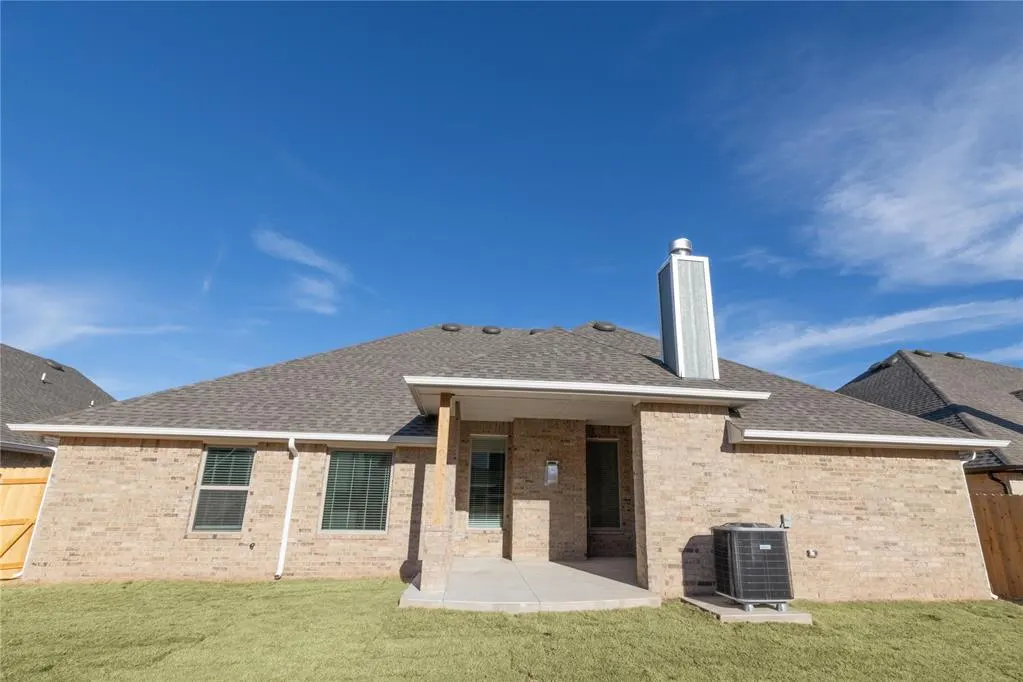 Photo 33 — 3902 Lleyton Drive, Norman, OK 73072