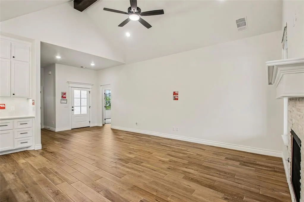 Photo 11 — 3902 Lleyton Drive, Norman, OK 73072