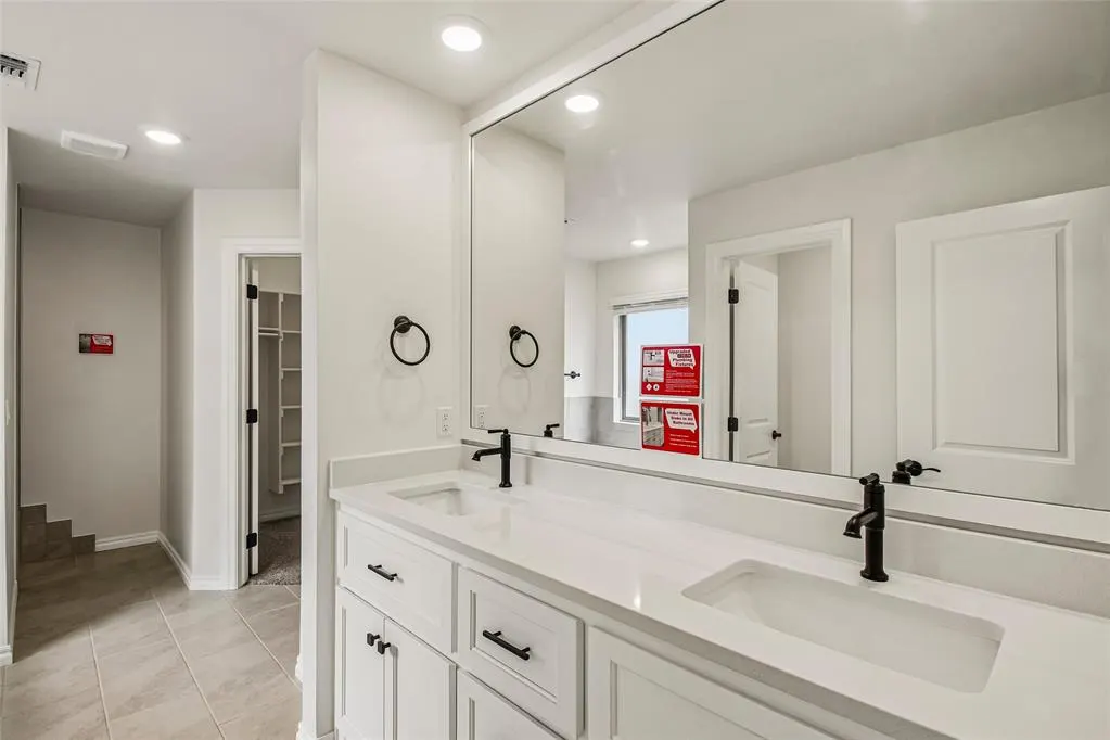 Photo 15 — 3902 Lleyton Drive, Norman, OK 73072