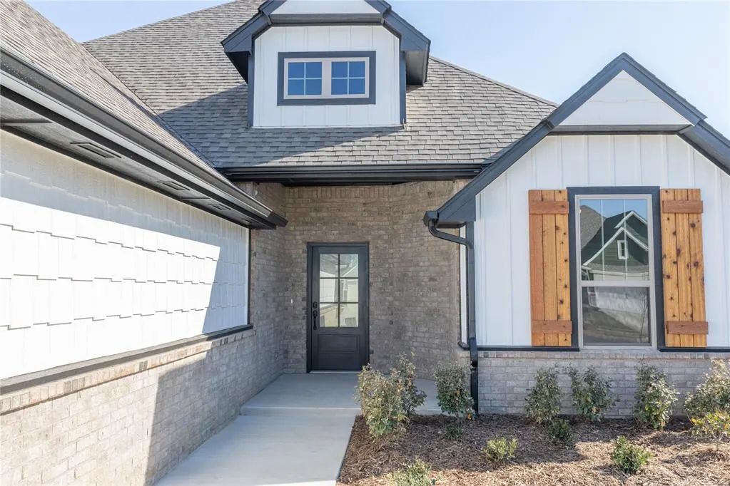 Photo 26 — 13128 NE 8th Street, Choctaw, OK 73020