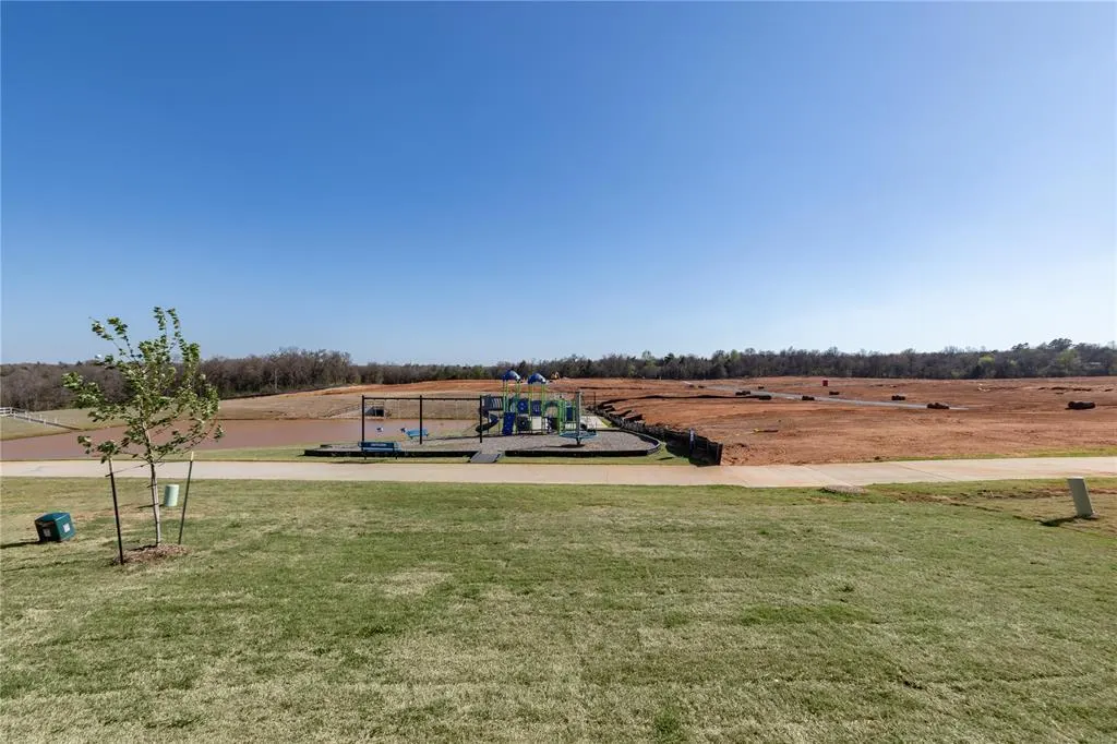 Photo 33 — 13128 NE 8th Street, Choctaw, OK 73020