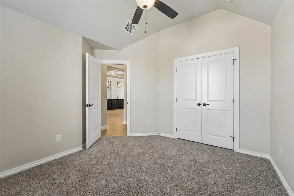 Photo 18 — 13128 NE 8th Street, Choctaw, OK 73020