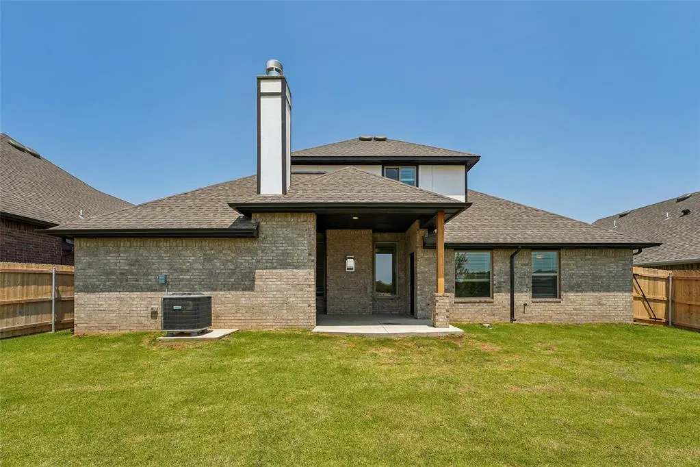 Photo 31 — 13128 NE 8th Street, Choctaw, OK 73020