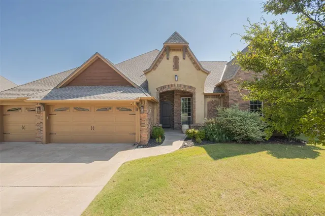 Photo 5 — 14808 Trumball Circle, Oklahoma City, OK 73142