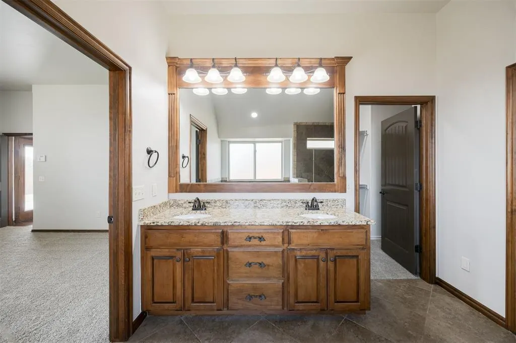 Photo 37 — 14808 Trumball Circle, Oklahoma City, OK 73142