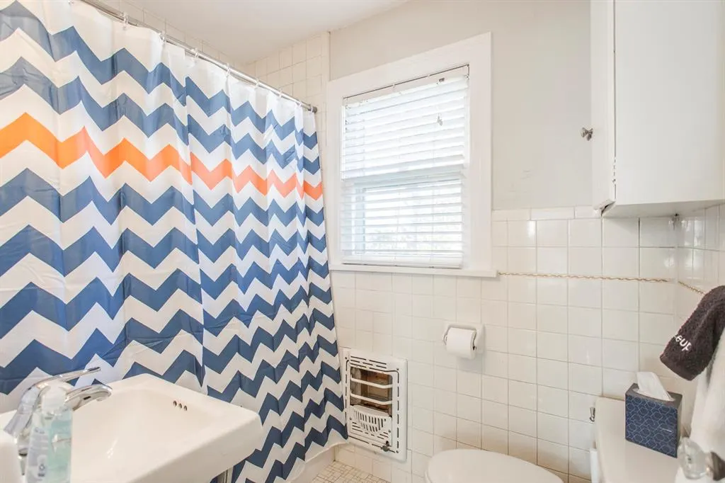 Photo 13 — 1609 NW 43rd Street, Oklahoma City, OK 73118