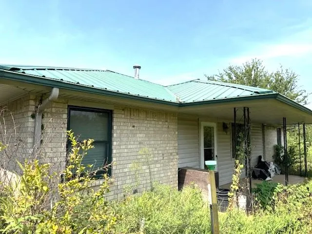 Photo 3 — 13241 N 3530 Road, Maud, OK 74854