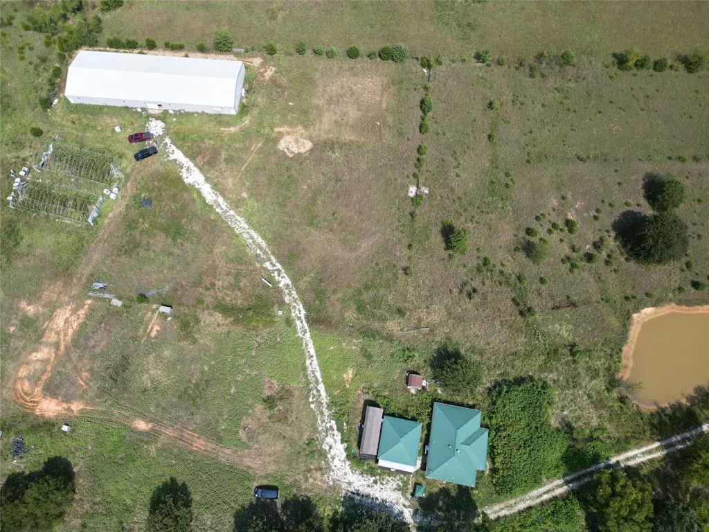 Photo 18 — 13241 N 3530 Road, Maud, OK 74854