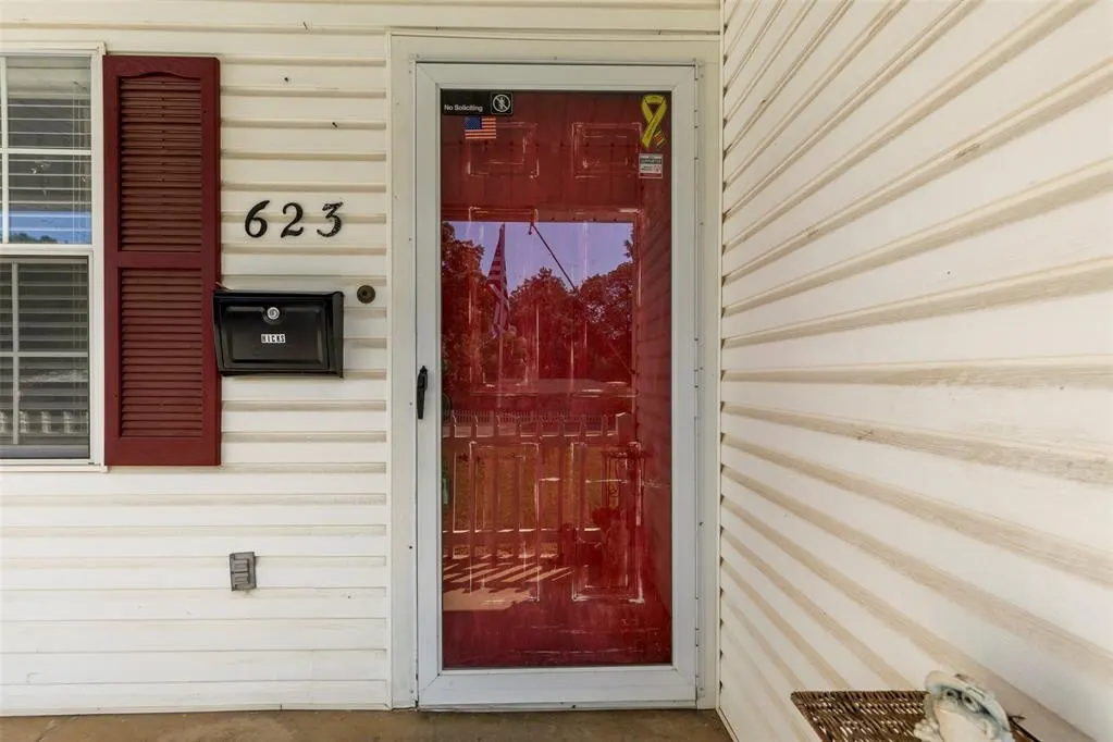 Photo 4 — 623 N 2nd Street, Tecumseh, OK 74873