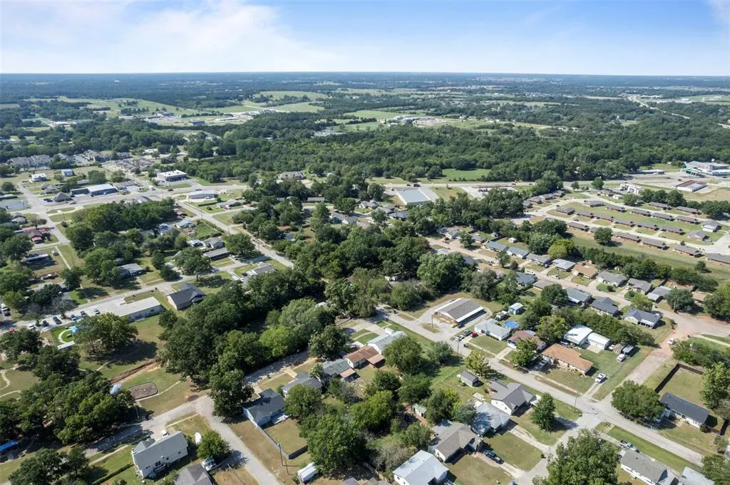 Photo 35 — 623 N 2nd Street, Tecumseh, OK 74873
