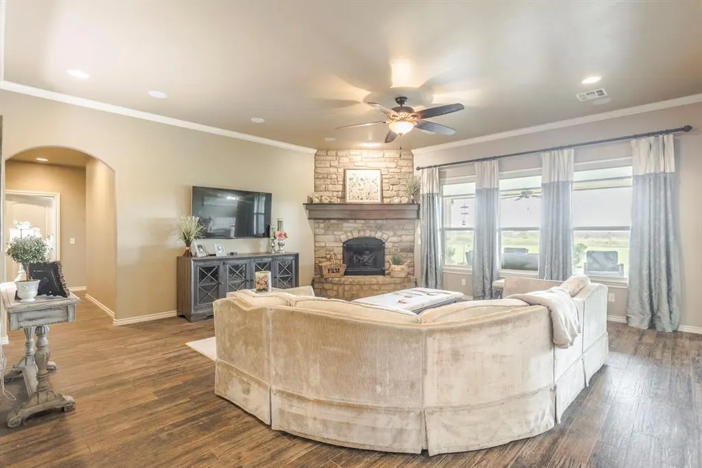 Photo 12 — 4741 Hillside Lane, Edmond, OK 73025