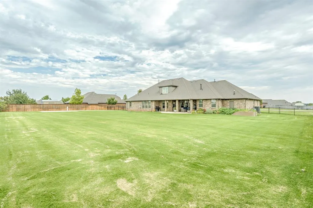 Photo 42 — 4741 Hillside Lane, Edmond, OK 73025