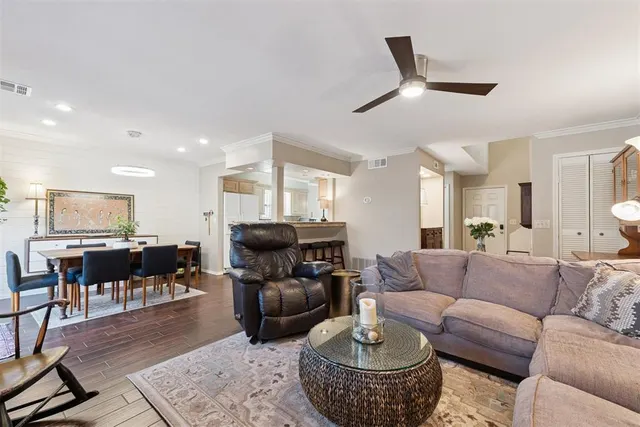 Photo 5 — 6500 N Grand Boulevard 190, Oklahoma City, OK 73116