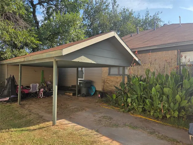 Photo 3 — 107 E Grimmett Drive, Pauls Valley, OK 73075