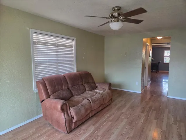 Photo 5 — 107 E Grimmett Drive, Pauls Valley, OK 73075