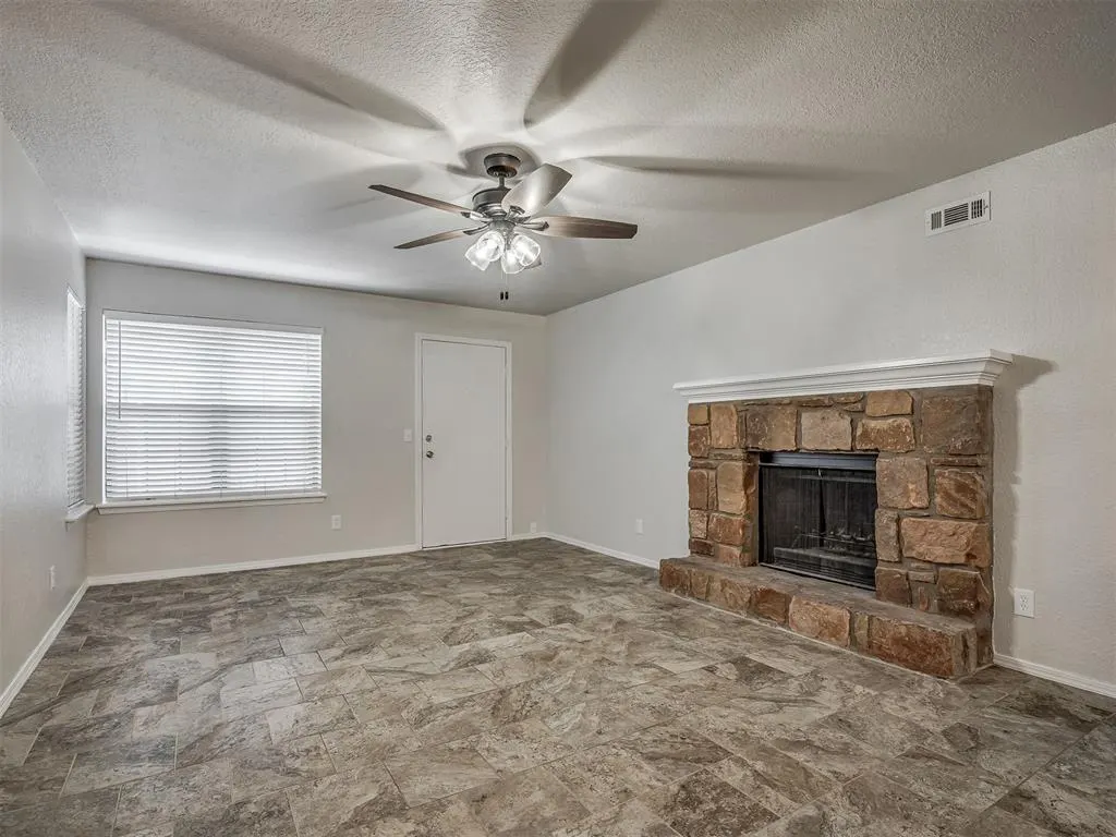Photo 6 — 14303 N Pennsylvania Avenue 1B, Oklahoma City, OK 73134