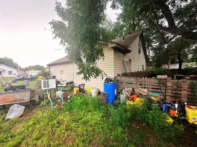 Photo 5 — 1013 W College Avenue, Blackwell, OK 74631