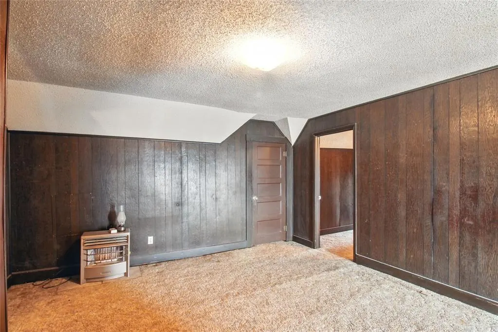 Photo 19 — 107 S Broadway Avenue, Hobart, OK 73651