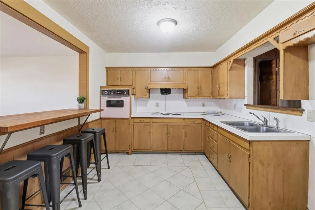Photo 20 — 310 N Park Road, Hobart, OK 73651