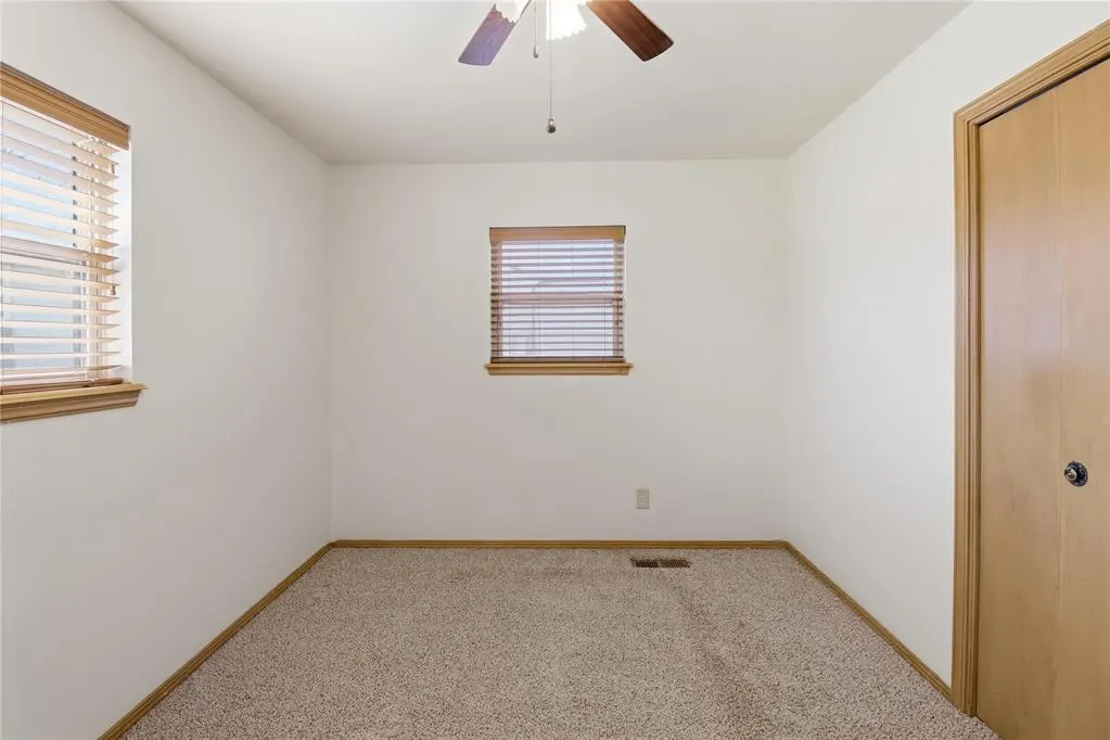 Photo 30 — 310 N Park Road, Hobart, OK 73651