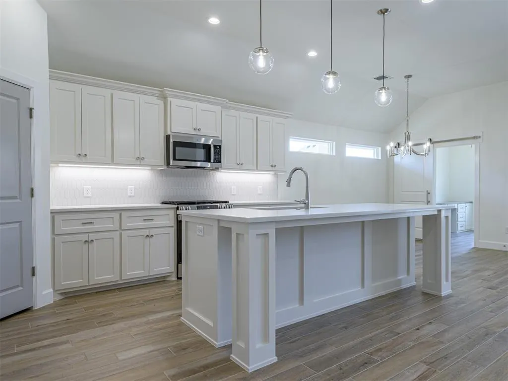 Photo 14 — 4601 Hidalgo Avenue, Mustang, OK 73064