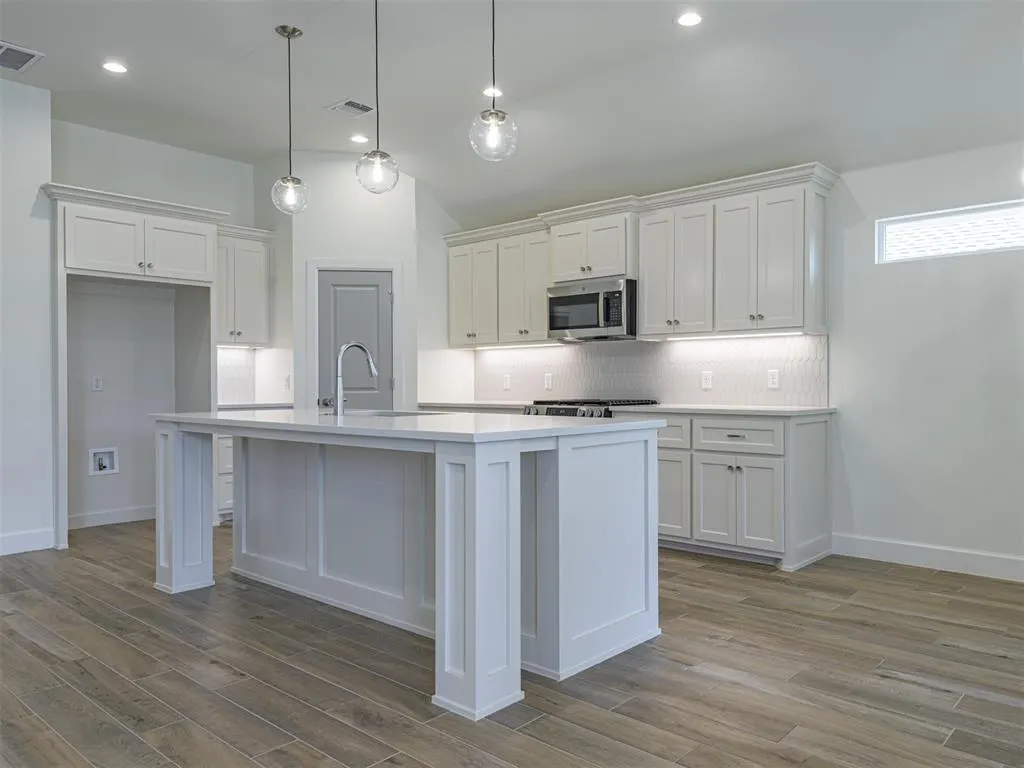 Photo 15 — 4601 Hidalgo Avenue, Mustang, OK 73064