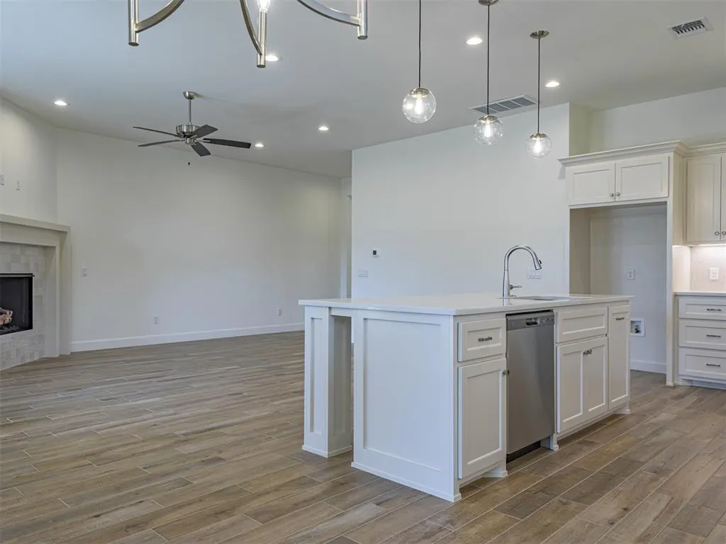Photo 17 — 4601 Hidalgo Avenue, Mustang, OK 73064