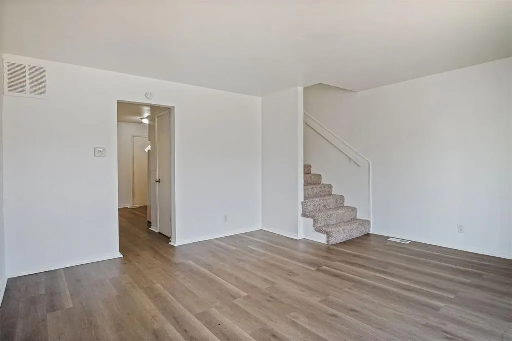 Photo 5 — 1434 NW 92nd Street, Oklahoma City, OK 73114