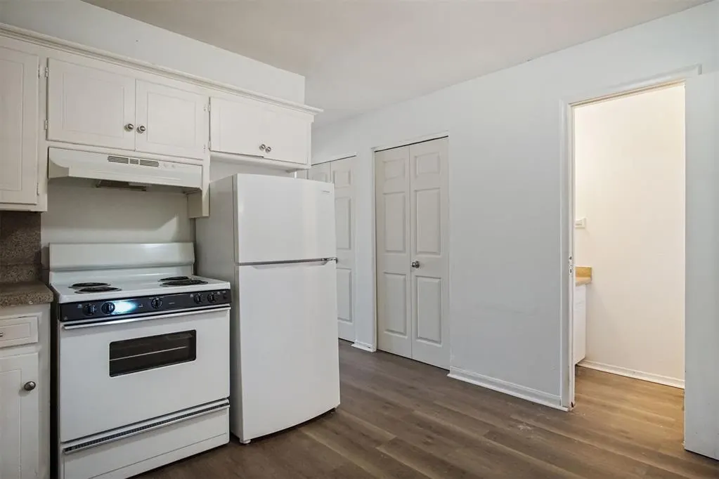 Photo 9 — 1434 NW 92nd Street, Oklahoma City, OK 73114