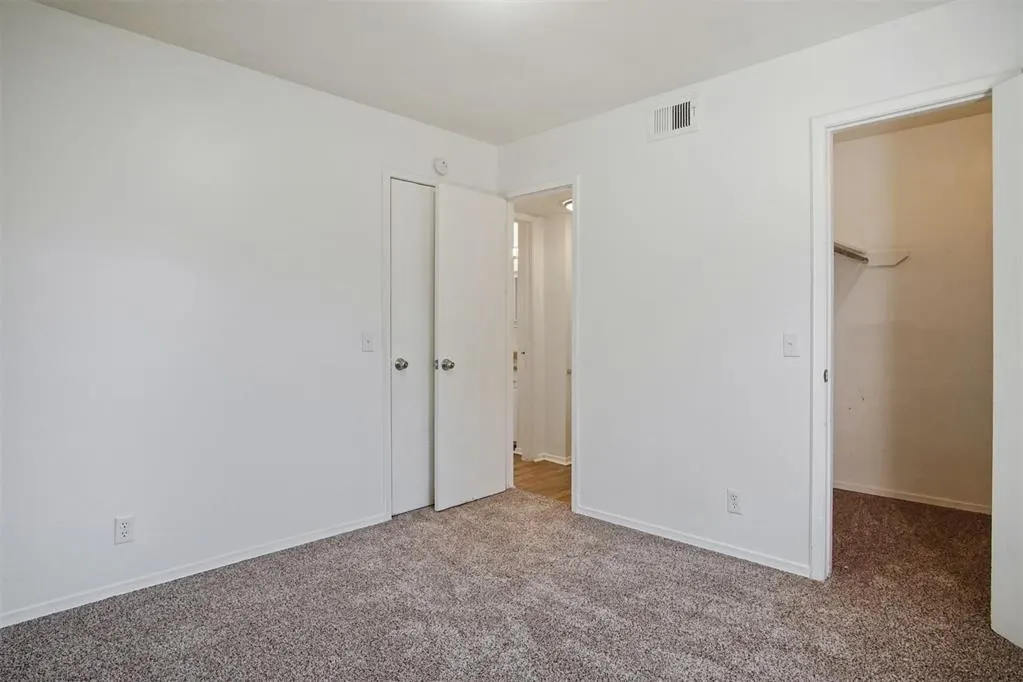 Photo 19 — 1434 NW 92nd Street, Oklahoma City, OK 73114