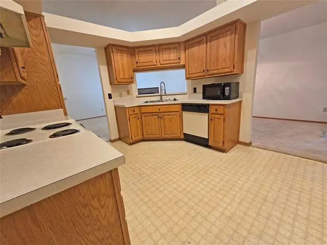 Photo 8 — 11604 Walters Avenue, Oklahoma City, OK 73162