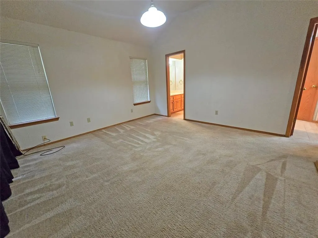 Photo 15 — 11604 Walters Avenue, Oklahoma City, OK 73162