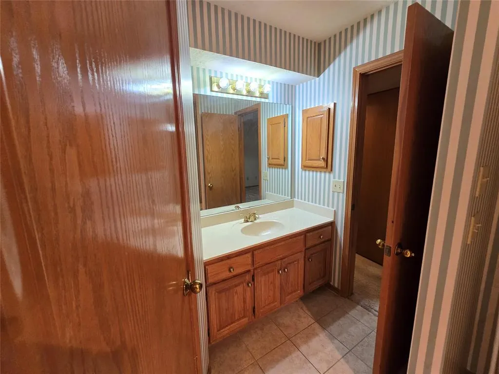 Photo 21 — 11604 Walters Avenue, Oklahoma City, OK 73162