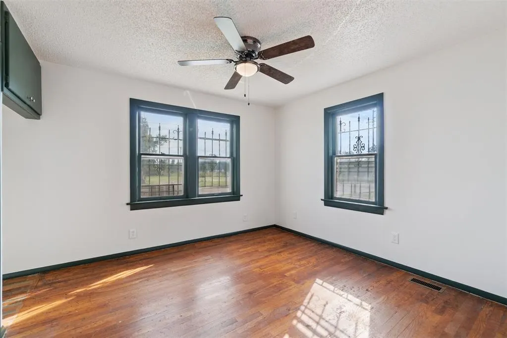 Photo 11 — 723 SE 44th Street, Oklahoma City, OK 73129
