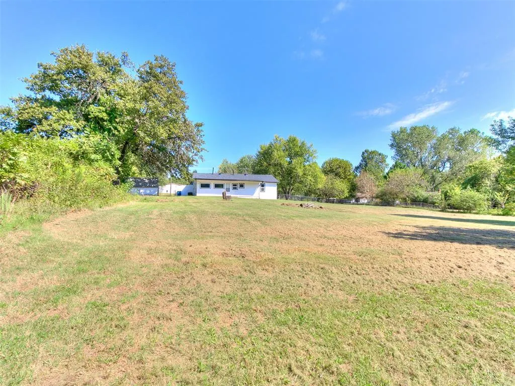 Photo 37 — 2705 Valley Drive, Choctaw, OK 73020