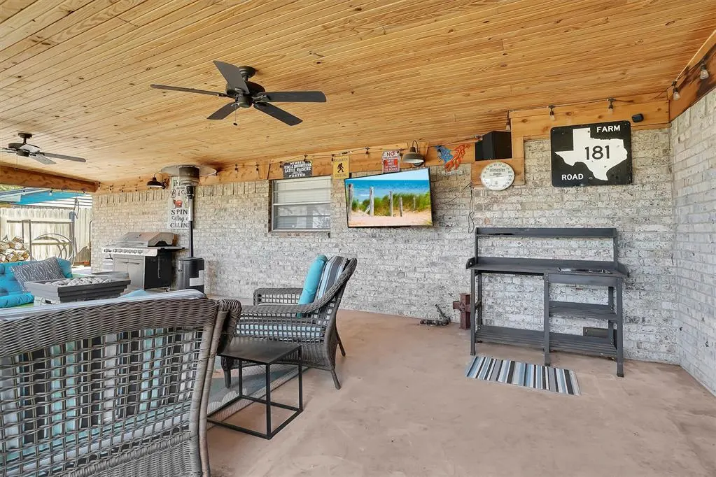 Photo 33 — 605 Comanche Trail, Altus, OK 73521